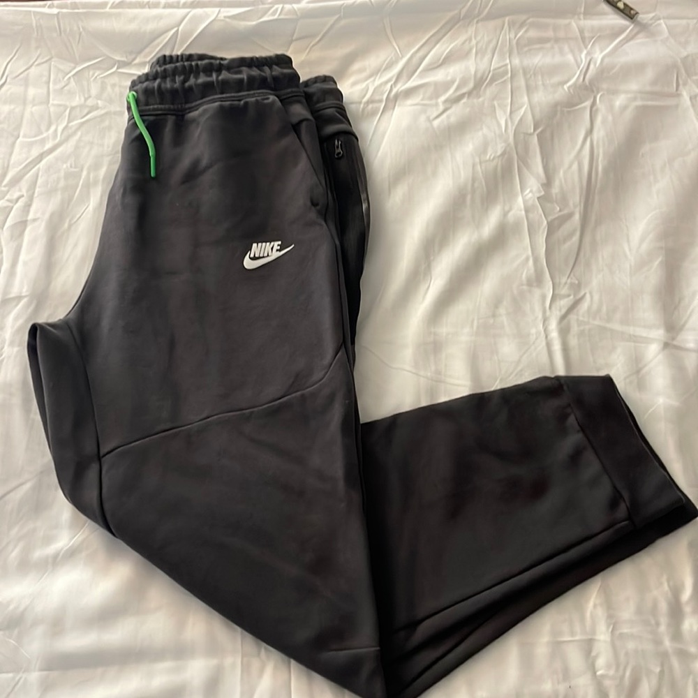 Nike Sportswear Tech Fleece